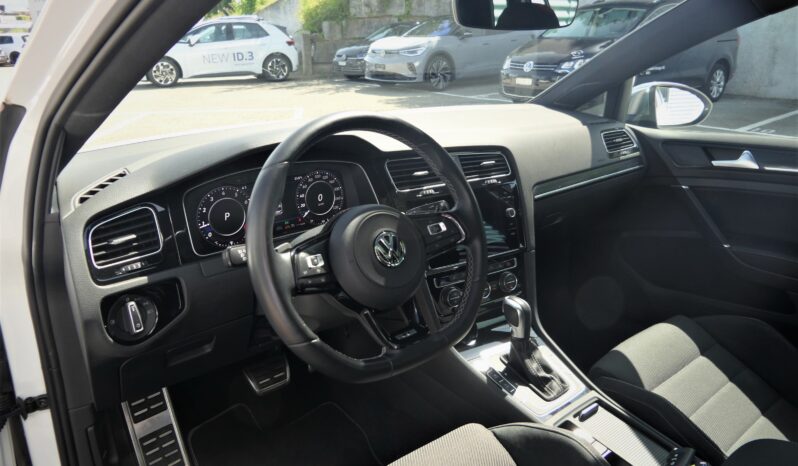 VW Golf Variant 2.0 TSI R 4Motion DSG voll